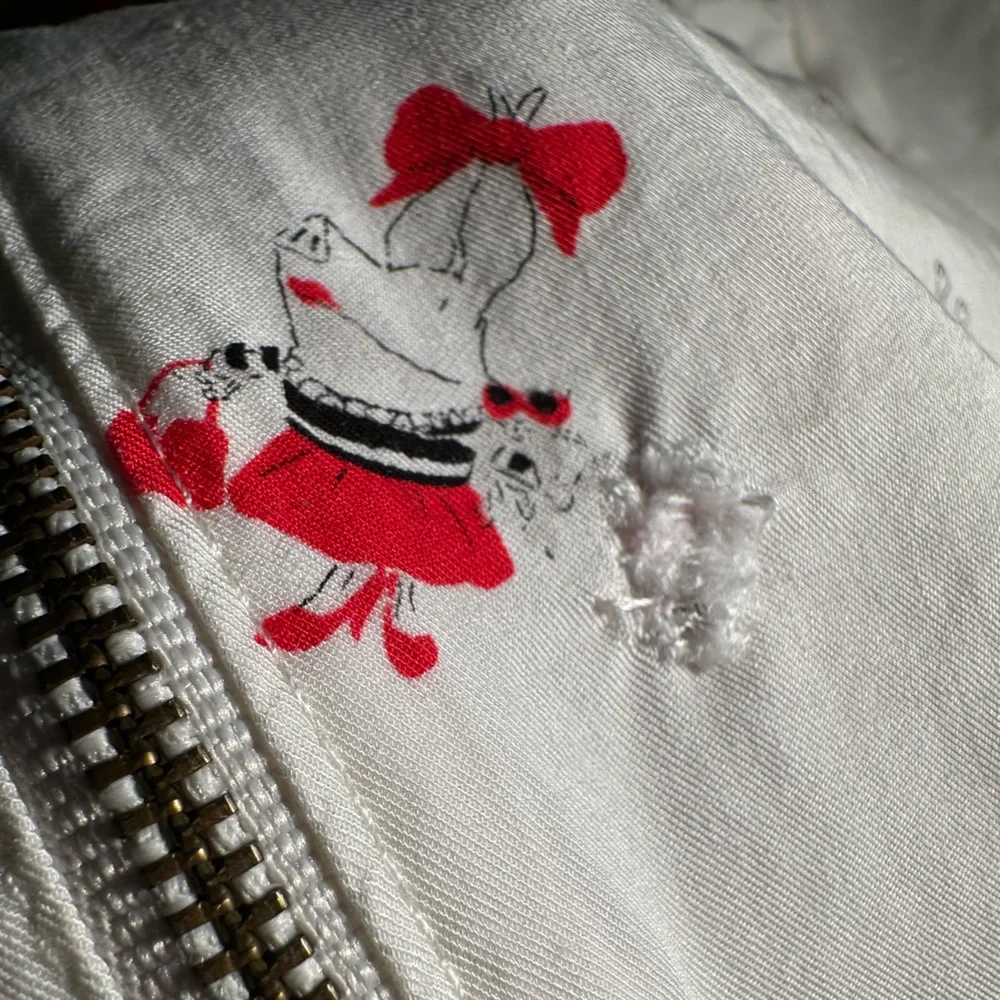 Olivia Shirt w/ Pearl Necklace Bow Handbag Fun Accessories Pig ~ Little Girl’s 8